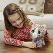 HASBRO FurReal Friends Walkalots kočka velká s vodítkem na venčení na baterie Zvuk