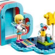 LEGO FRIENDS Stephanie a letní srdcová krabička 41386 STAVEBNICE
