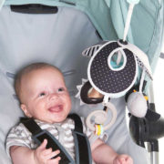 TINY LOVE Baby mini kolotoč závěsný na cesty Magical Tales pro miminko