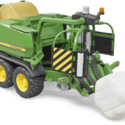 BRUDER 02032 John Deere lis na balíky slámy s obalovačem