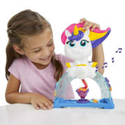 HASBRO PLAY-DOH Jednorožec kreativní set modelína s nástroji na baterie Zvuk