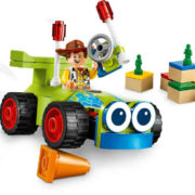 LEGO TOY STORY 4 Woody a závoďák 10766 STAVEBNICE