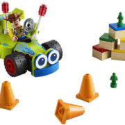 LEGO TOY STORY 4 Woody a závoďák 10766 STAVEBNICE