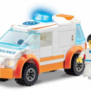 BLOCKI Stavebnice My City auto ambulance 92 dílků + 1 figurka v krabici