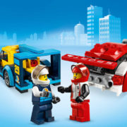 LEGO CITY Závodní auta 60256 STAVEBNICE