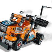LEGO TECHNIC Tahač závodní 42104 STAVEBNICE