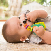INFANTINO Baby Chrastítko a kousátko s klíčky pro miminko