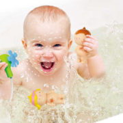 K´S KIDS Baby koupání s Waynem a Julií set 2 panenky se sprchou do vany