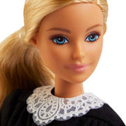 MATTEL BRB Panenka Barbie soudkyně běloška 29cm se s doplňky
