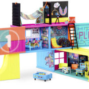 L.O.L. Surprise Clubhouse set 2 panenky s doplňky v rozkládacím kontejneru L.O.L. Surprise Clubhouse set 2 panenky s doplňky v rozkládacím kontejneru