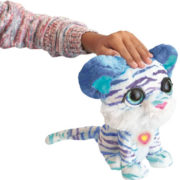 HASBRO FurReal Friends Polární tygřík interaktivní na baterie Zvuk PLYŠ HASBRO FurReal Friends Polární tygřík interaktivní na baterie Zvuk PLYŠ