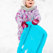 Boby dětské malé plastové 63x36cm na sníh 3 barvy