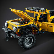 LEGO TECHNIC Auto jeep Wrangler 42122 STAVEBNICE