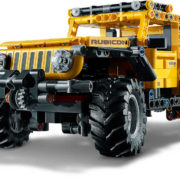 LEGO TECHNIC Auto jeep Wrangler 42122 STAVEBNICE