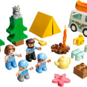 LEGO DUPLO Rodinný karavan 10946 STAVEBNICE