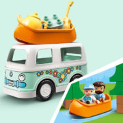 LEGO DUPLO Rodinný karavan 10946 STAVEBNICE