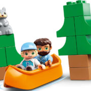 LEGO DUPLO Rodinný karavan 10946 STAVEBNICE