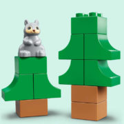 LEGO DUPLO Rodinný karavan 10946 STAVEBNICE