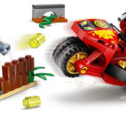 LEGO NINJAGO Kaiova motorka s čepelemi 71734 STAVEBNICE