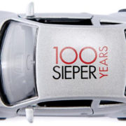 SIKU Super auto VW Beetle 100 let Sieper limitovaná edice model kov 1550