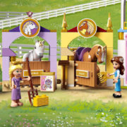 LEGO DISNEY PRINCESS Královské stáje Krásky a Lociky 43195 STAVEBNICE