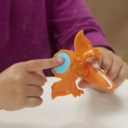 HASBRO PLAY-DOH Hladový Tyranosaurus 2 figurky na baterie s modelínou Zvuk
