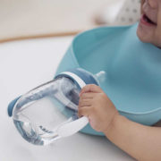 BEABA Baby bryndák silikonový modrý pro miminko
