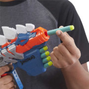 HASBRO NERF Dinosquad Stegosmash set blaster + 5 šipek Elite