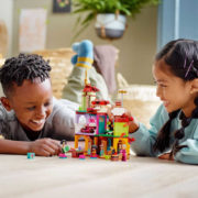 LEGO DISNEY Encanto: Dům Madrigalových 43202 STAVEBNICE