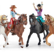 SCHLEICH Sofia na koni figurka ručně malovaná herní set s doplňky plast