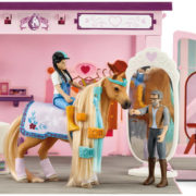 SCHLEICH Butik pro koně herní set koník se 2 figurkami s doplňky plast