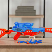 HASBRO NERF Alpha Strike Mantis LR-1 set blaster + 5 šipek plast