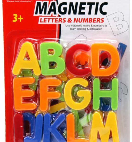 Písmena / číslice barevná magnetická abeceda 3 druhy na kartě