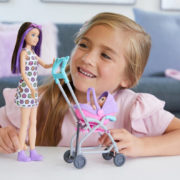 MATTEL BRB Barbie panenka chůva herní set s kočárkem a doplňky