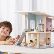 VIGA DŘEVO PolarB Rodinka set 4 figurky doplněk do domečku pro panenky