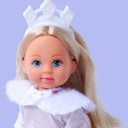 SIMBA Panenka Evička Dream Princess zimní princezna bílé třpytivé šaty