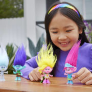 MATTEL Trollové (Trolls) postavička kloubová Větvík malá panenka