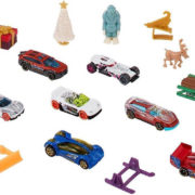 MATTEL HOT WHEELS Adventní kalendář 2023 rozkládací s herní plochou