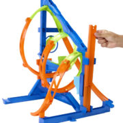 MATTEL HOT WHEELS Dráha vývrtková herní set s autíčkem v krabici