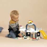 SMOBY Little Smoby Multigaráž baby herní set s výtahem a autíčkem plast