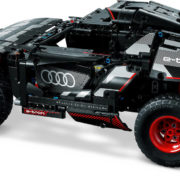 LEGO TECHNIC Auto model Audi RS Q e-tron 42160 STAVEBNICE