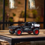 LEGO TECHNIC Auto model Audi RS Q e-tron 42160 STAVEBNICE