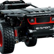 LEGO TECHNIC Auto model Audi RS Q e-tron 42160 STAVEBNICE
