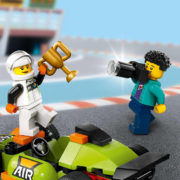 LEGO CITY Zelené závodní auto 60399 STAVEBNICE