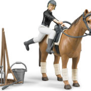 BRUDER 62505 Set jezdecký Set Kůň (koník) s jezdkyní a příslušenstvím