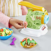 HASBRO PLAY-DOH Kreativní set plastelína s mlýnkem a doplňky na výrobu těstovin
