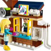 LEGO FRIENDS Kluziště v zimním středisku 41322 STAVEBNICE