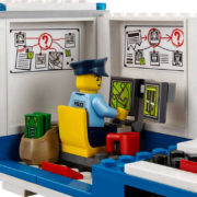 LEGO CITY Mobilní velitelské centrum 60139 STAVEBNICE