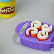 HASBRO PLAY-DOH Set Trouba mikrovlnná s doplňky + modelína 6 kelímků Světlo Zvuk