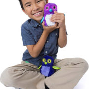 SPIN MASTER PLYŠ Hatchimals Pangualas Draggles zvířátko interaktivní fialové Světlo Zvuk
